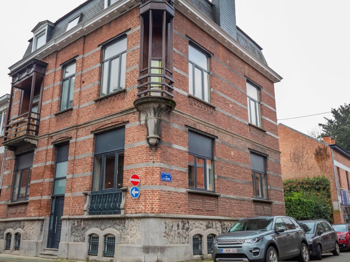 Stylish Apartment In Dinant Near The Maas מראה חיצוני תמונה