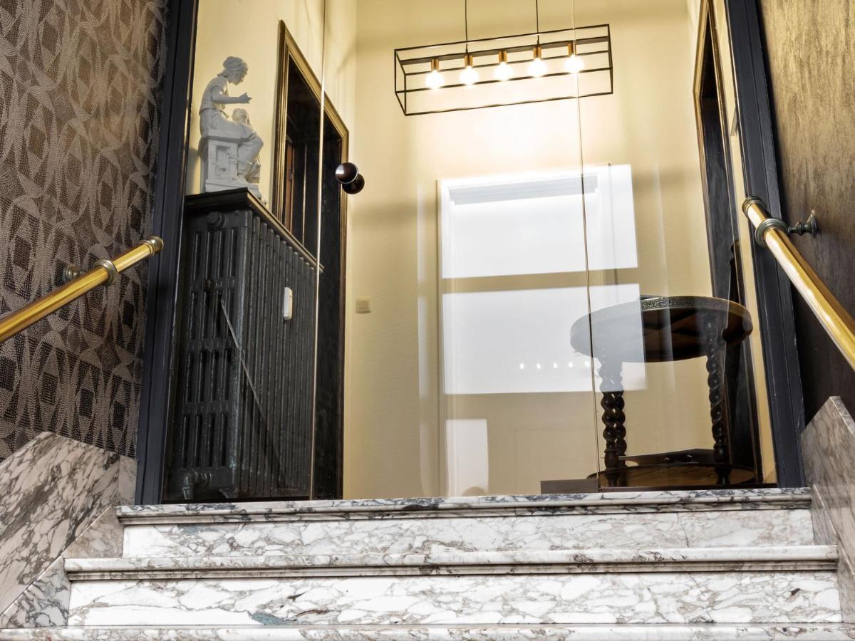 Stylish Apartment In Dinant Near The Maas מראה חיצוני תמונה