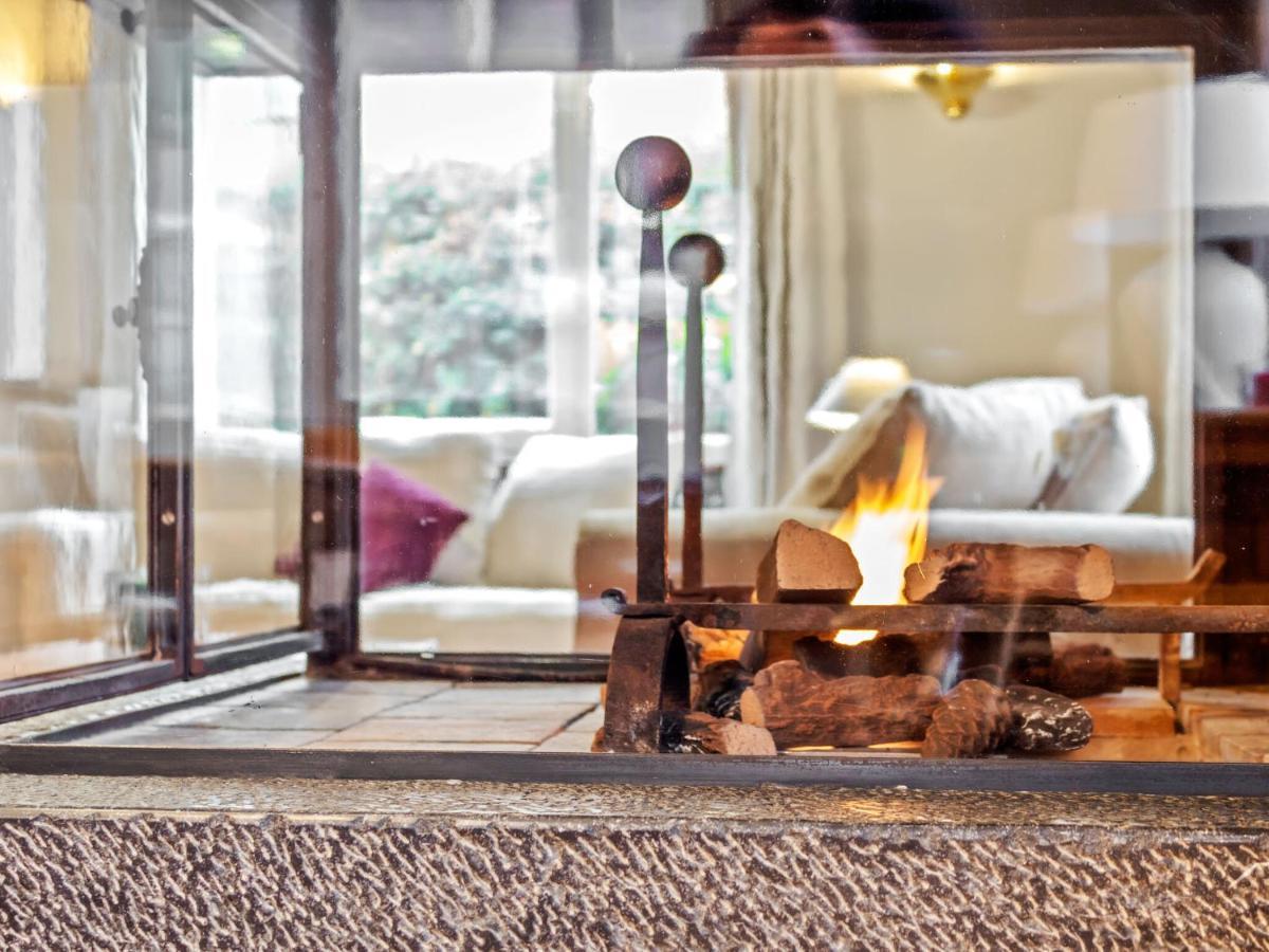Stylish Apartment In Dinant Near The Maas מראה חיצוני תמונה